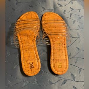 New BC Born of California Flat Sandals. Clear straps! Size 6.5m NWT